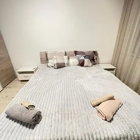 Apartmán в центре братиславы с личной парковкой *